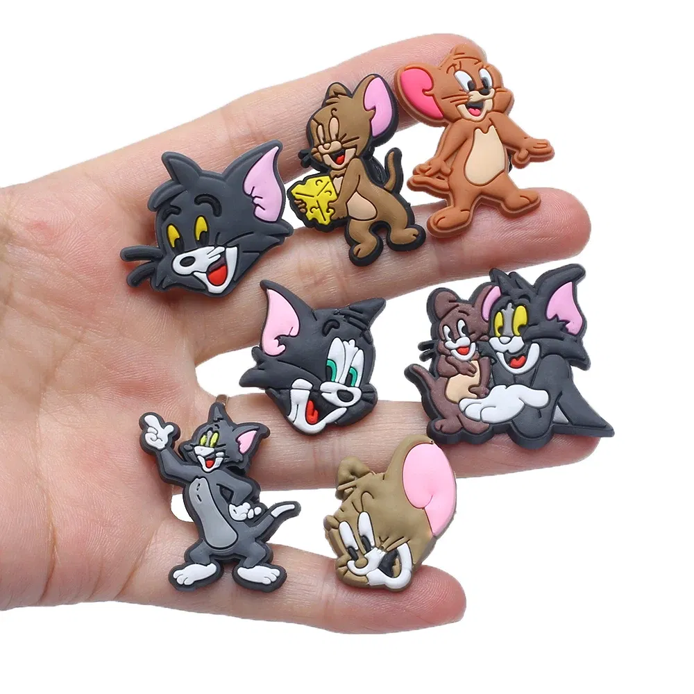 Color: Green, Ships From: CHINA - Wholesale cartoon charms garden shoes designer charms accessories anime charms