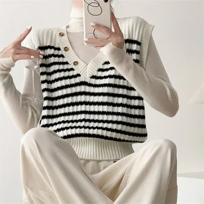 Color: WHITE, Size: One Size - Women Sweater Vest Pullover Jumpers Sleeveless Striped Knitted V Neck Jumper Streetwear Button High Street Y2k Slight Strech