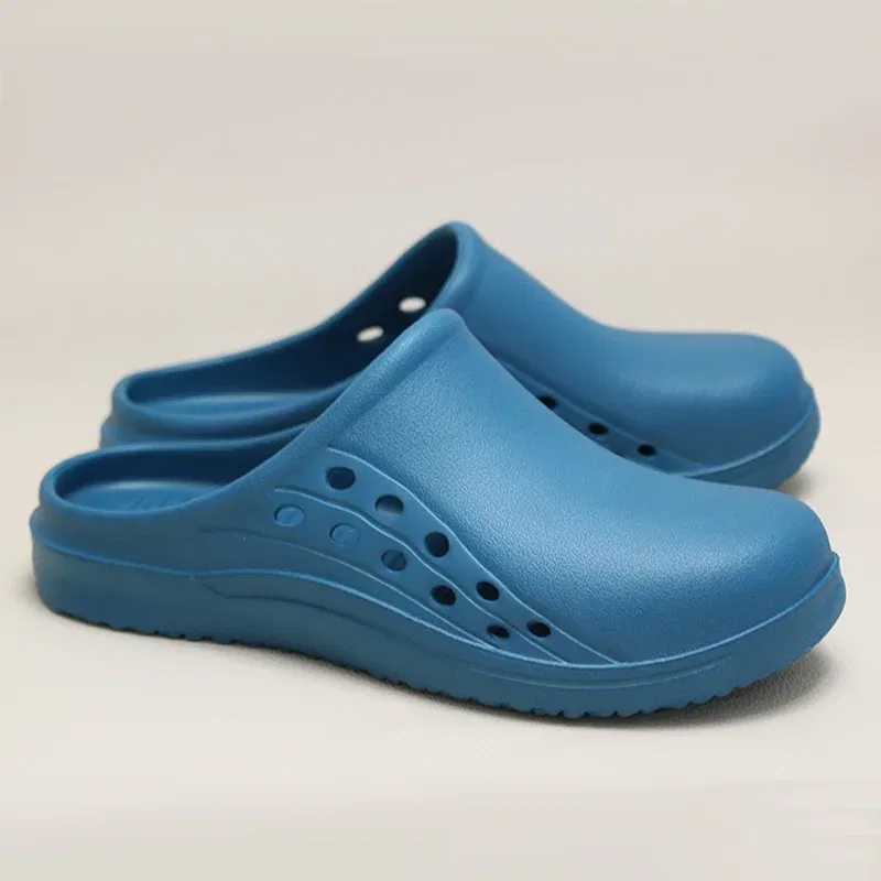 Color: SKY BLUE, Shoe Size: 33.5 - High Quality Scrub Shoes Non-slip Dentist Nursing Clogs Healthcare Service Work Slippers Soft Operating Room Protective Clogs