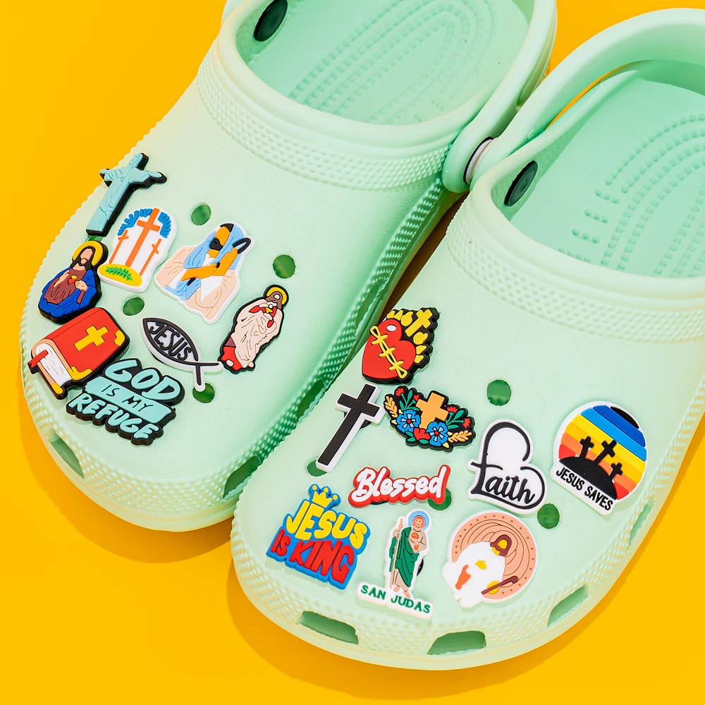 Color: transparent - 1pcs New Shoe Charm Religion PVC Clog Charms Crucifix Blessed Virgin Mary Clog Pin Clips Jeans Garden Sandal Shoe Decoration