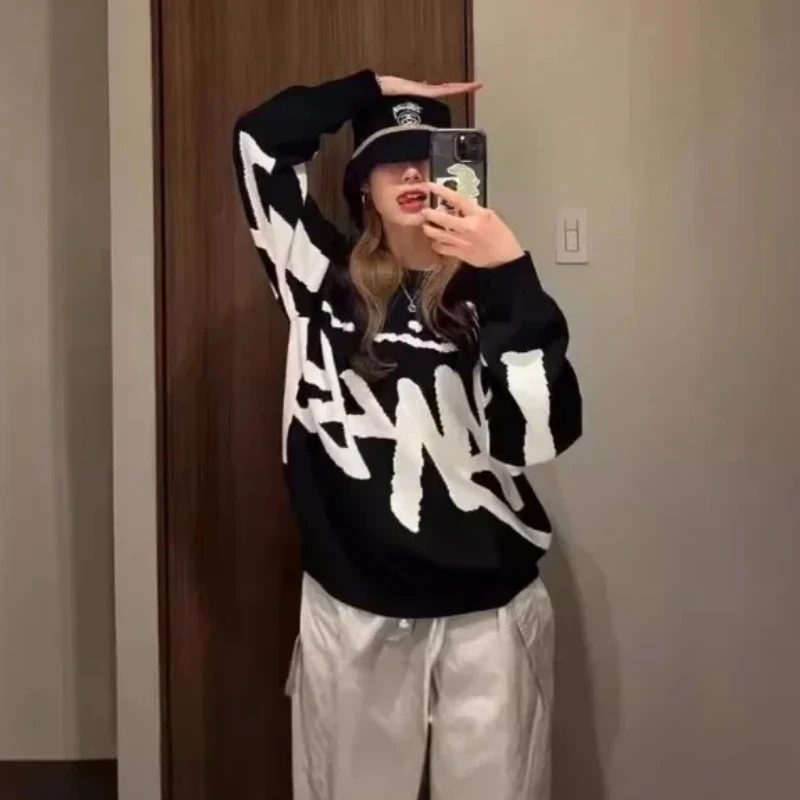 Color: black, Size: One Size - New Winter Women Monogram Jacquard Knitted Crew Neck Sweater Graffiti Pullovers Long Sleeve Jumpers Autumn Women Trendy Clothing