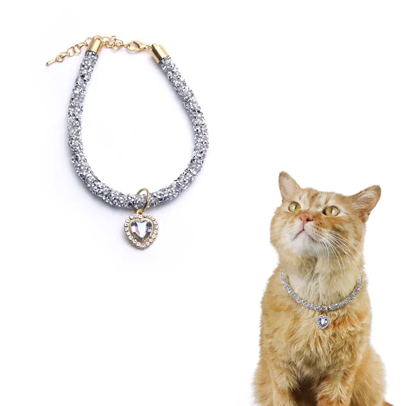 Color: Lavender, Size: M - Luxury Cat Collar with Heart Crystal Pendant Puppy Chihuahua Necklace Reflective Rhinestone Kitten Neck Strap Pets Accessories