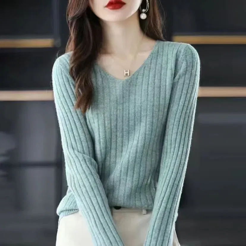 Color: green, Size: XL - Women Sweater Long Sleeve Top Knitted Pullover V-Neck Fashion Sweater Woman Winter Basic Female Clothing Soild OL Sweater DF4933