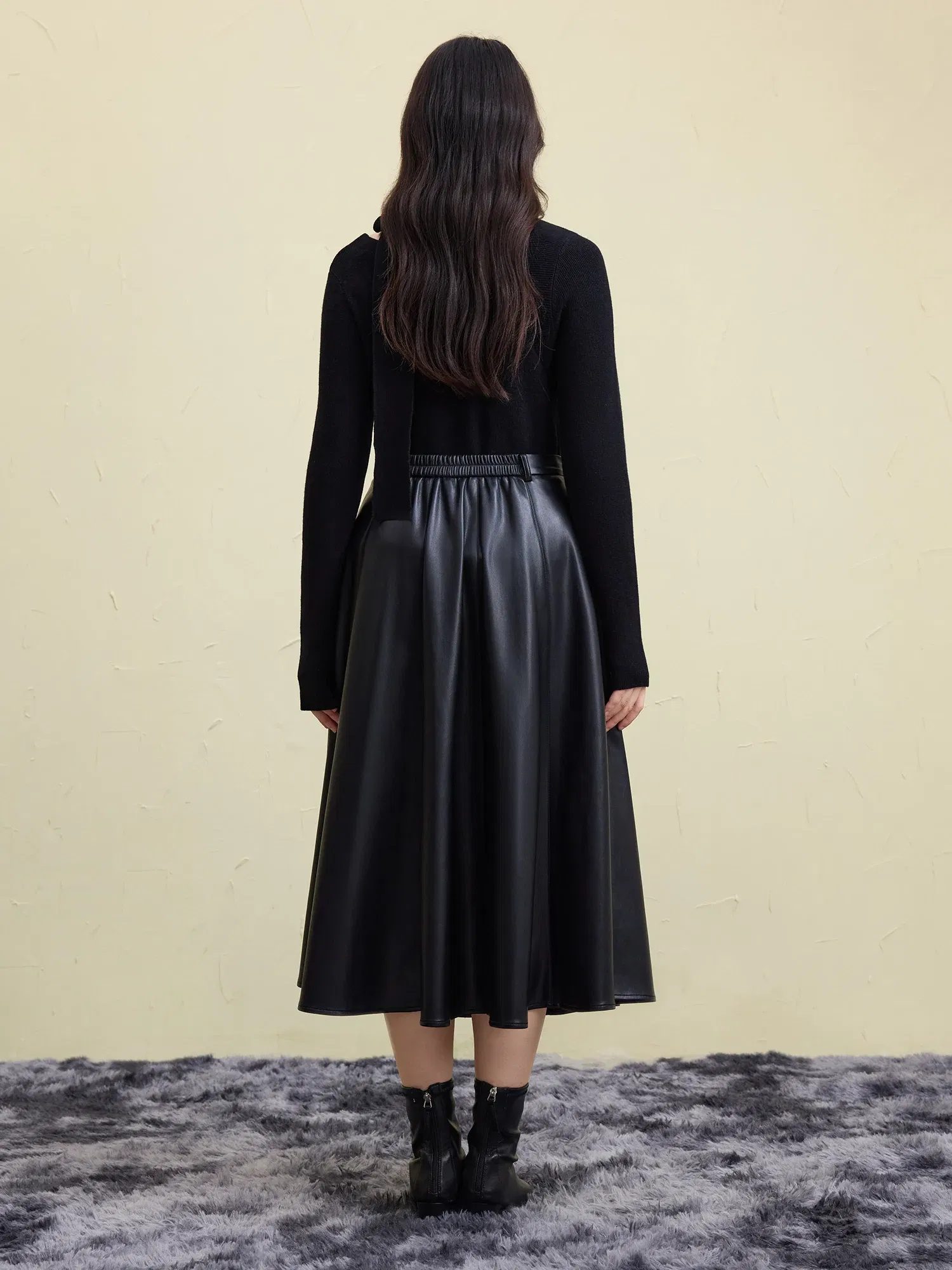 Color: black, Size: XXL - DUSHU Office Lady Plus Size Women's Simple Versatile Leather Half Skirt 2024 Winter New Fashionable A-line Skirt 24DS84495
