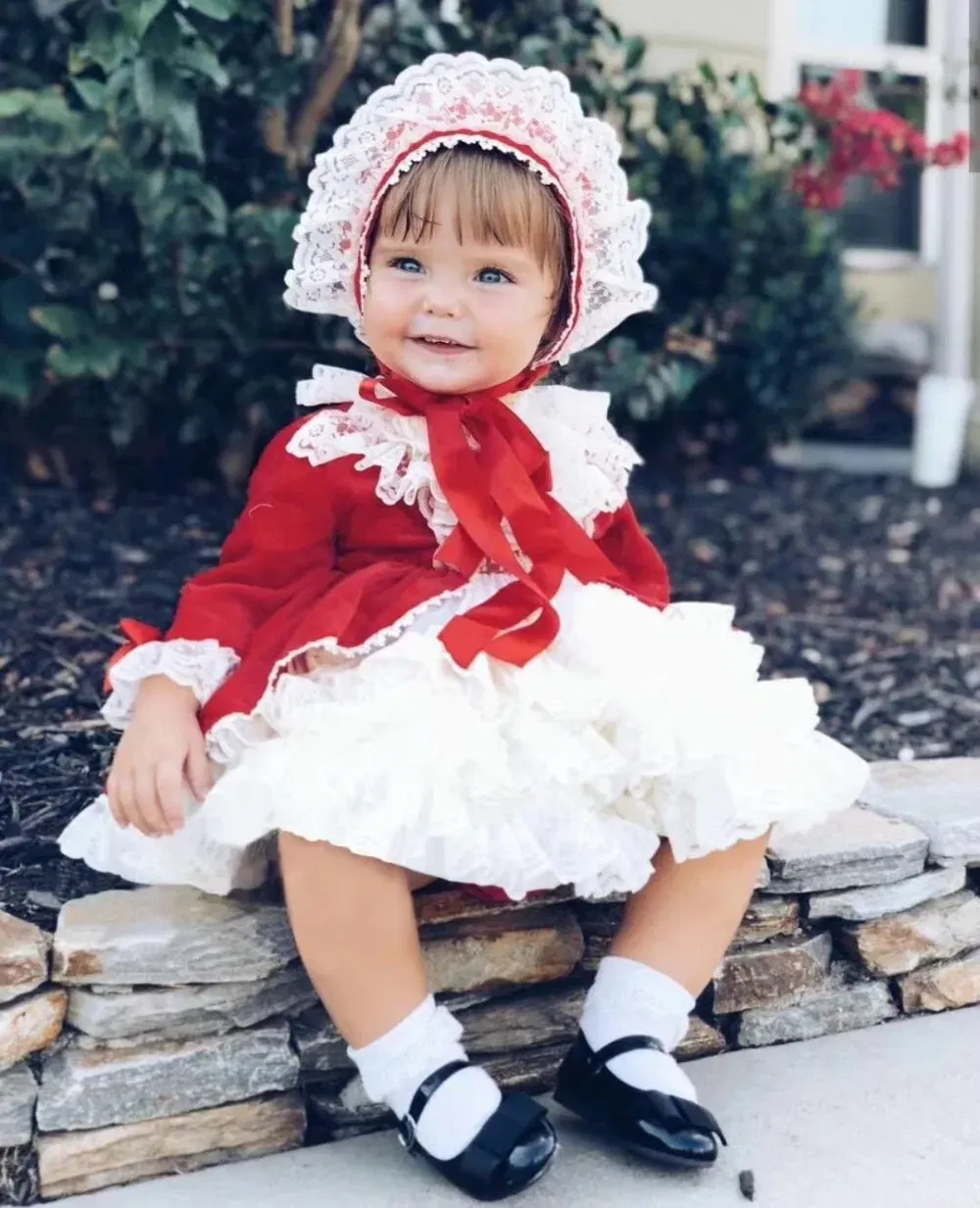 Kid Size: 26 - 4PCS Baby Girl Autumn Winter Spring Red Velvet Vintage Spanish Princess Dress Lolita Christmas Birthday Wedding Party C1