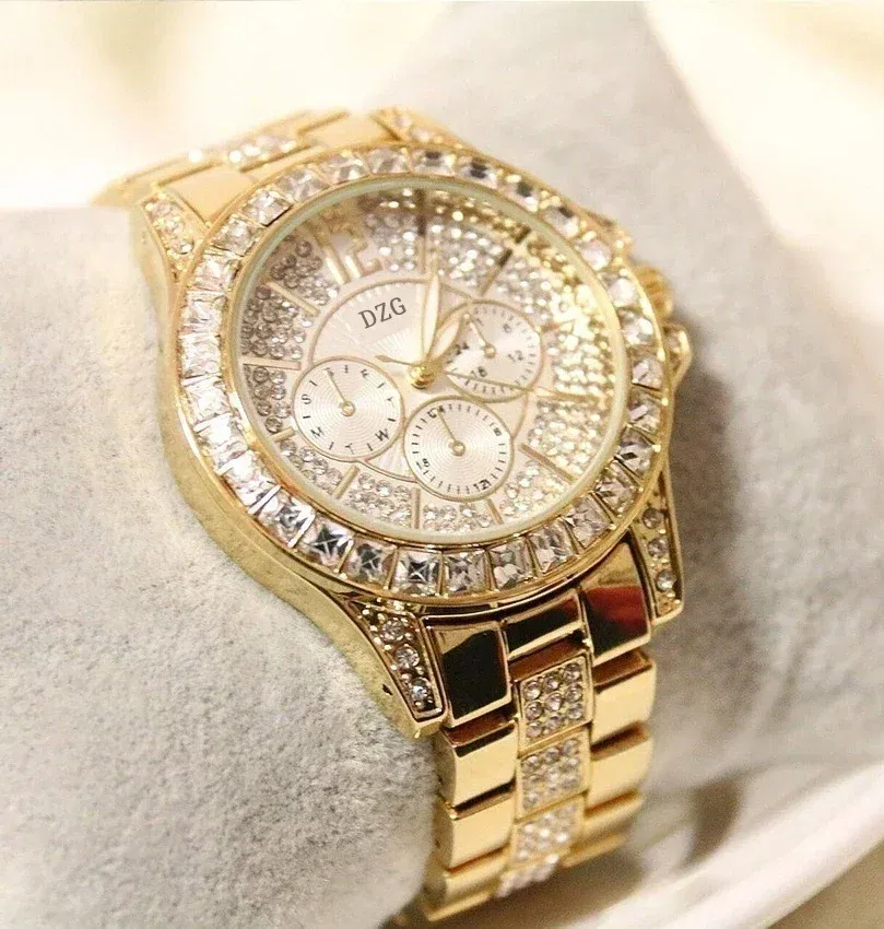 Color: Rose - Fashion Women Watch with Diamond Watch Ladies Top Luxury Brand Ladies Casual Women's Bracelet Crystal Watches Relogio Feminino