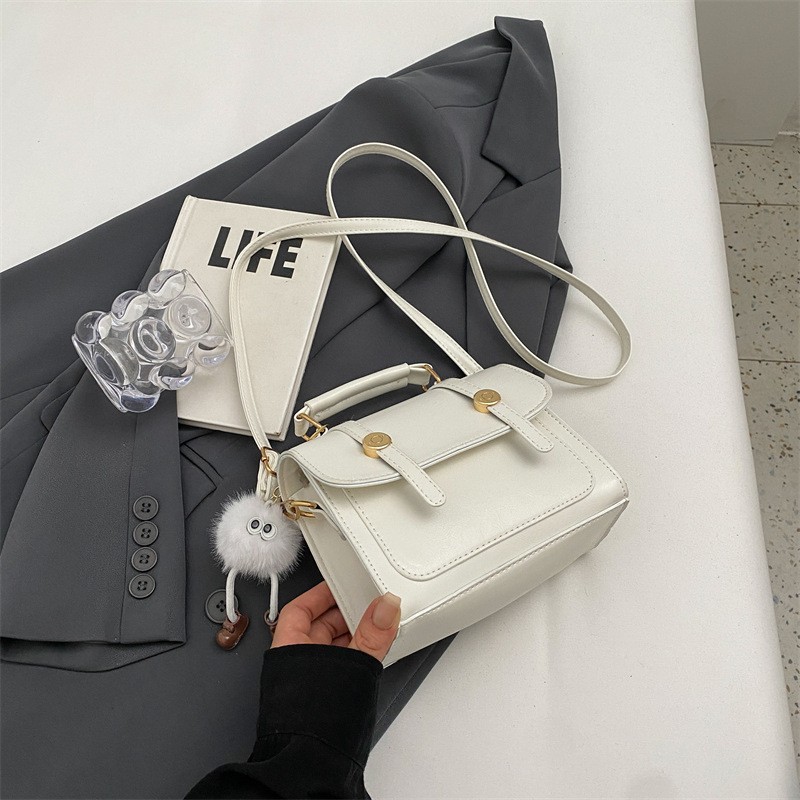 EleganceEase Crossbody Chic Bag