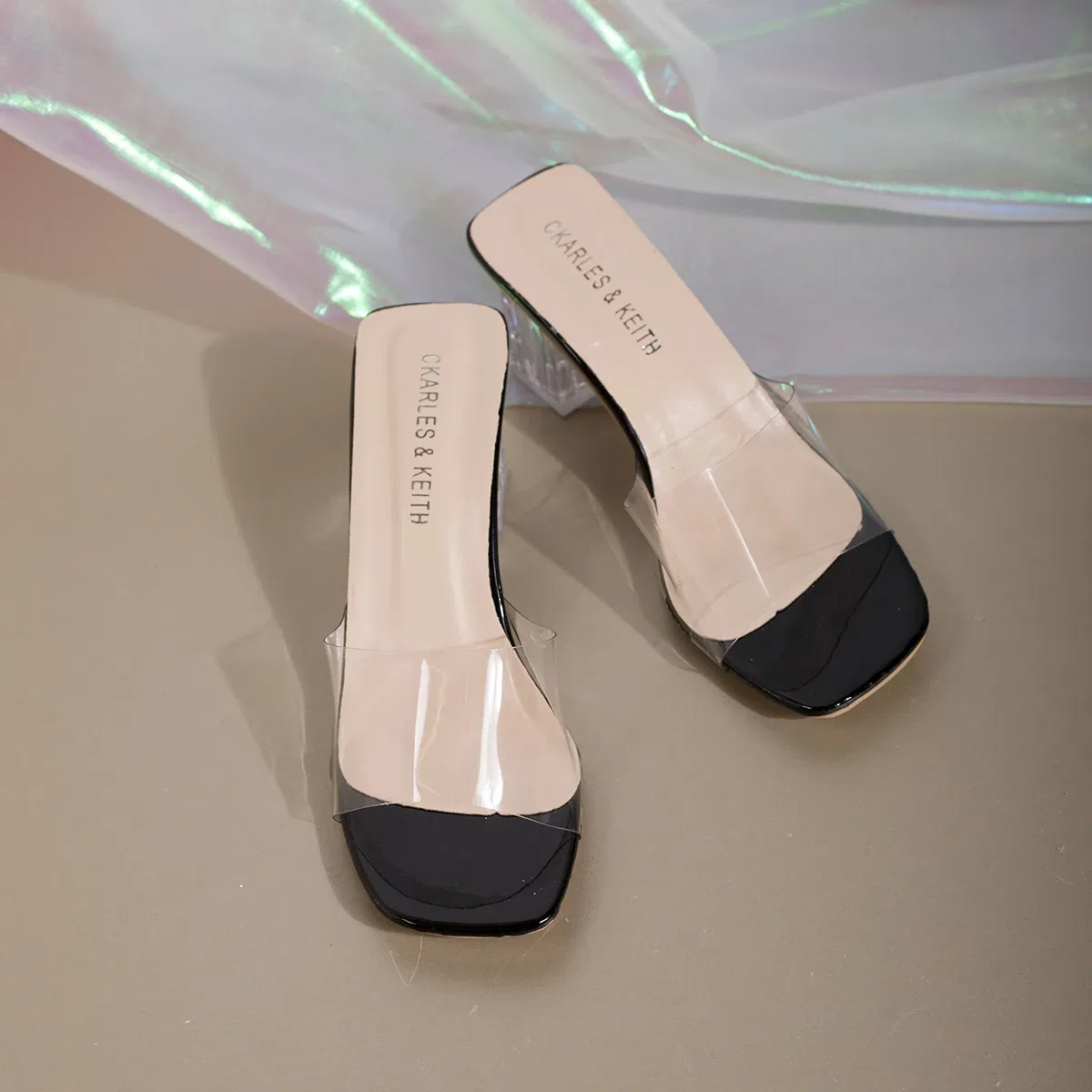 Color: black, Shoe Size: 40 - Fashionable and Elegant Women's High-heeled Sandals with Thick Heels and Square Heads,  New Transparent Casual Versatile Sandals