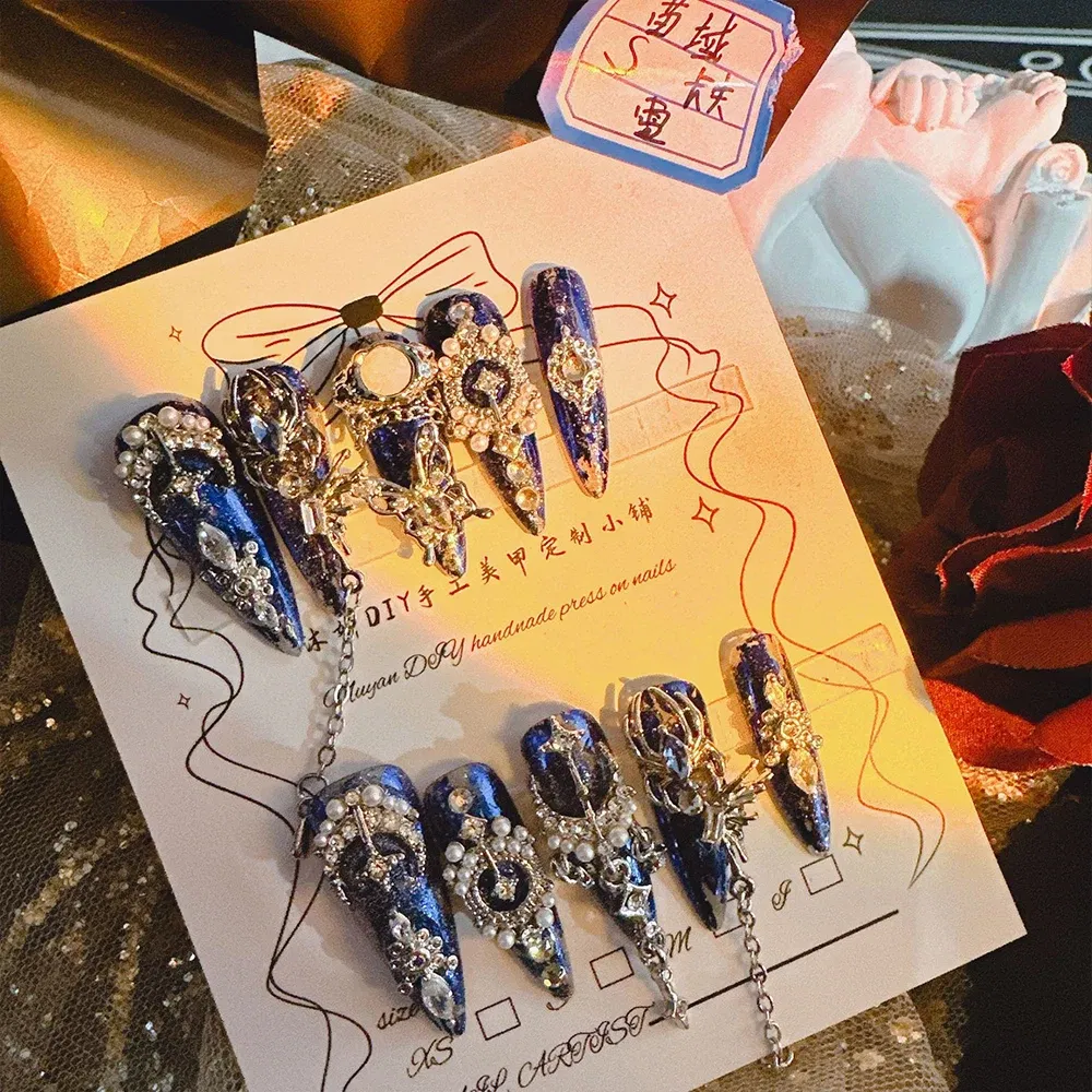 Color: Red - 10Pcs High Quality Handmade Press on Nails Heavy Industry Miaojiang Gu Poison Luxury Dark and Niche Spicy Girl Art Accessori