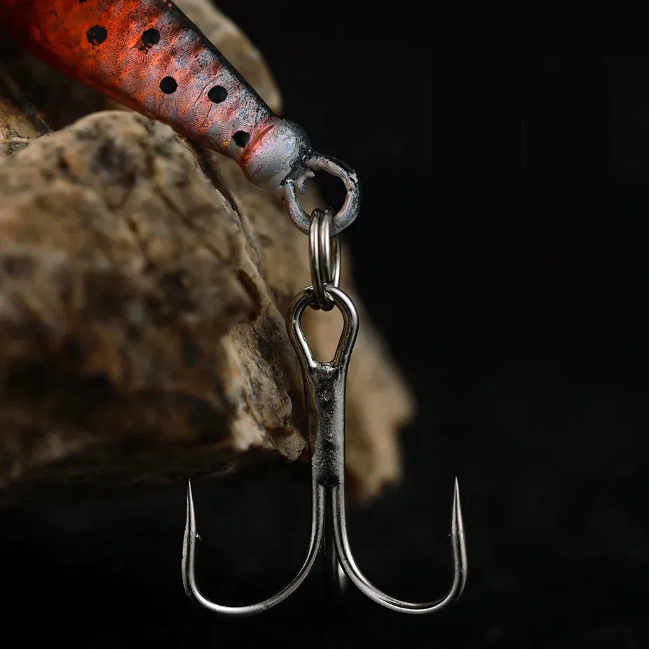 Color: Black & White Lable - Rotating Metal Spinner Fishing Lures 9.1g 7cm Sequins Iscas Artificial Hard Baits Crap Bass Pike Treble Hook Tackle Accessories