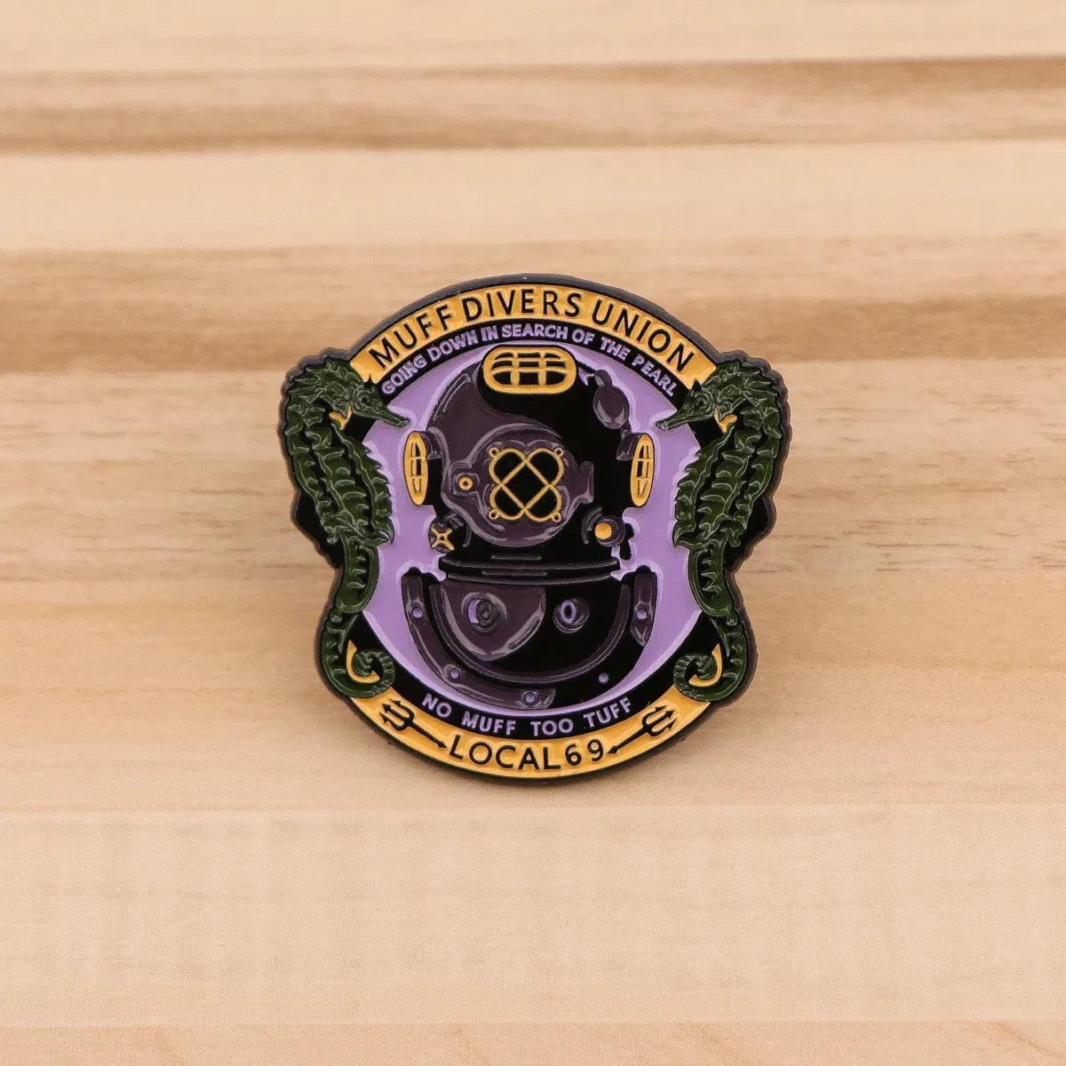 Metal color: ROSE GOLD COLOR, Color: WHITE, Main Stone Color: WHITE - American Map Enamel Pins Brooches Woman Men Backpack Bags Badge Fashion Quotation Lapel Jewelry Kids Friends Birthday Gifts