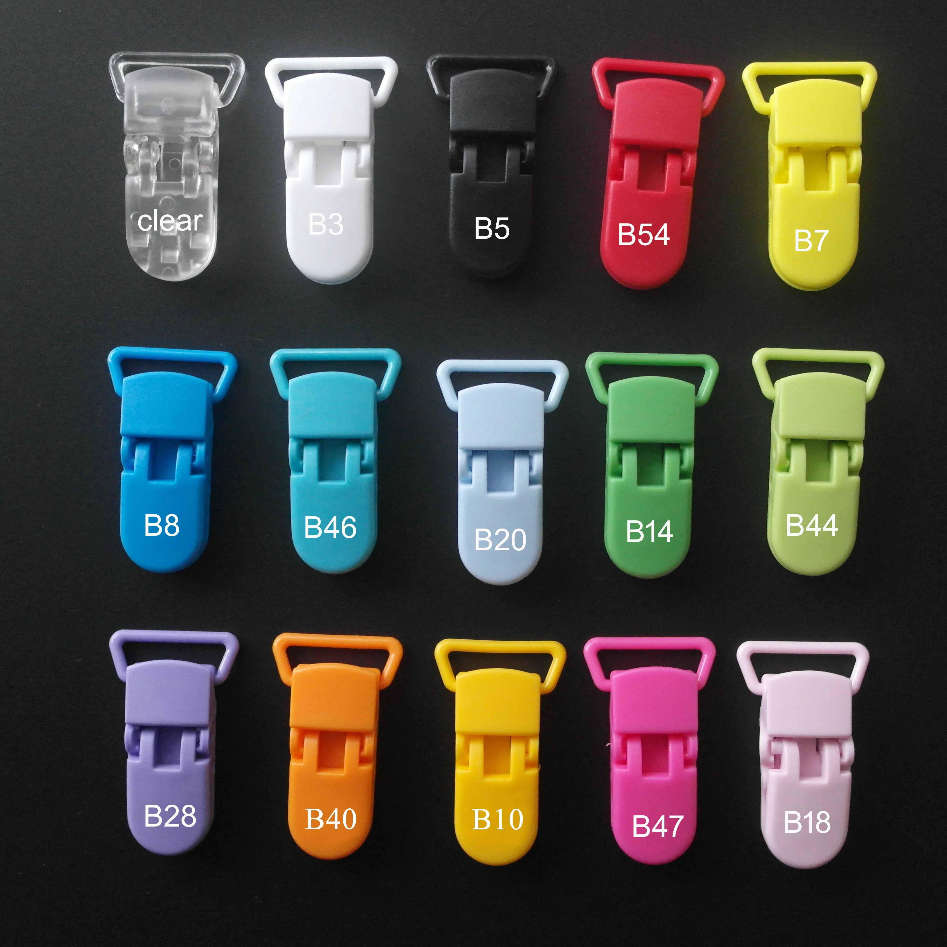 Color: Sky blue - Sutoyuen 40pcs Hot D Shape Kam Plastic Pacifier Clips Plastic Baby Soother Dummy Suspender Chain Holder Clips for 20mm Ribbon