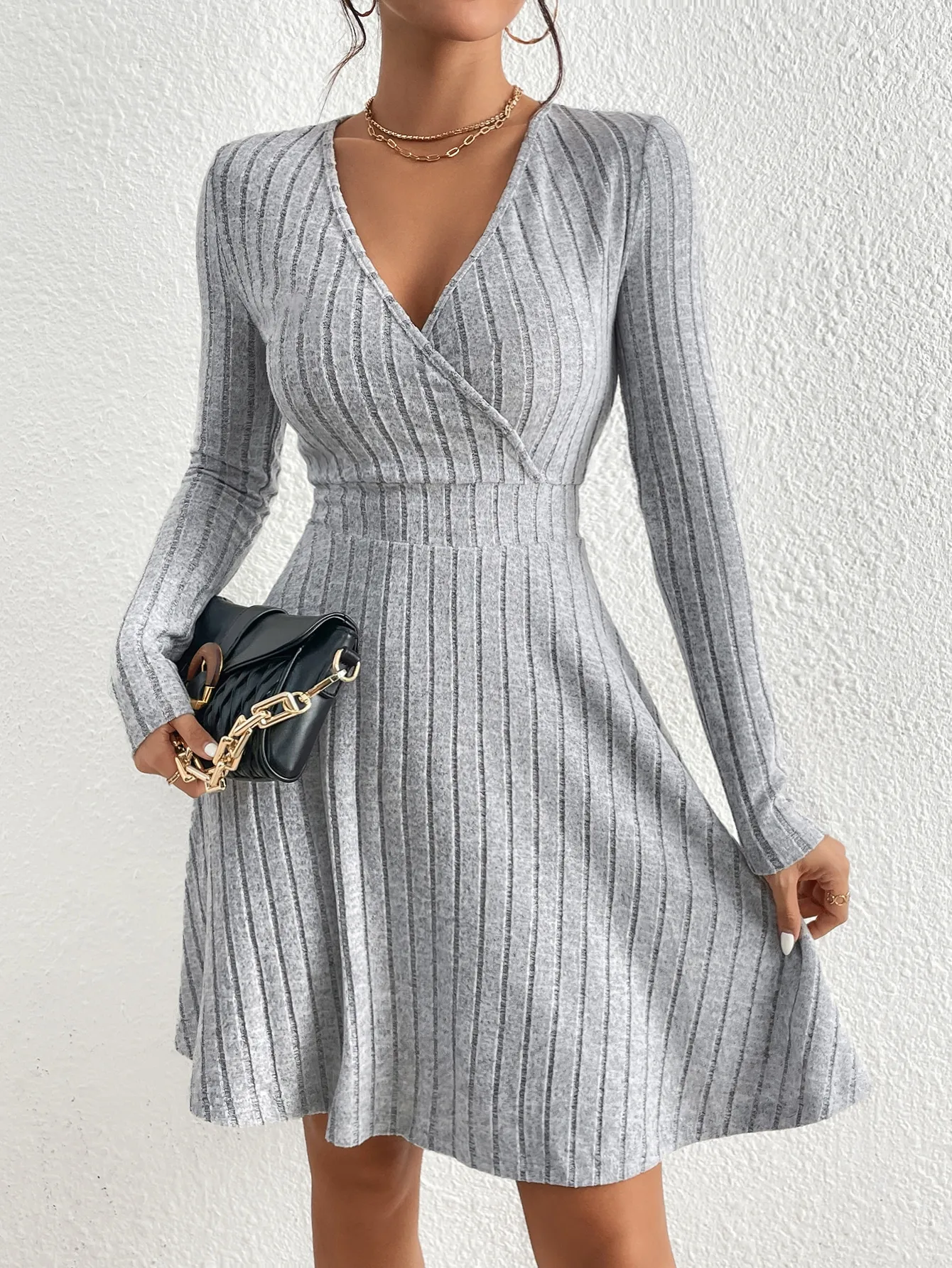 Color: GRAY, Size: L - New for autumn/Winter 2024 Women Knit Slim Sexy Bodycon Dress V-Neck Long Sleeve Dress Solid Casual Midi Sweater Dress