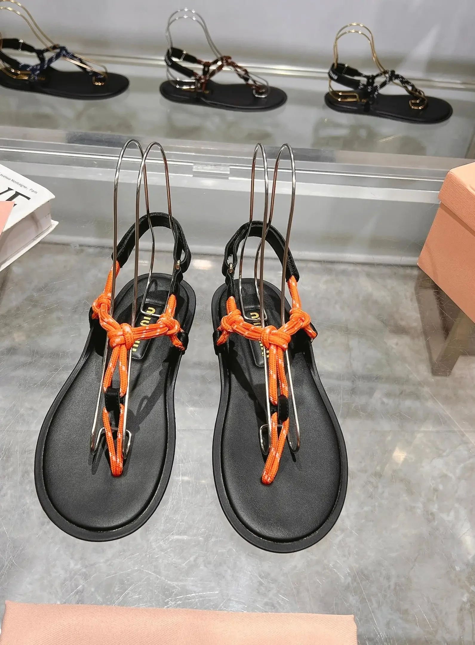 Color: Red, Shoe Size: 36 - Fashionable and cost-effective MIU series 25 new summer products, the world's most popular flip-flops, versatile and trendy
