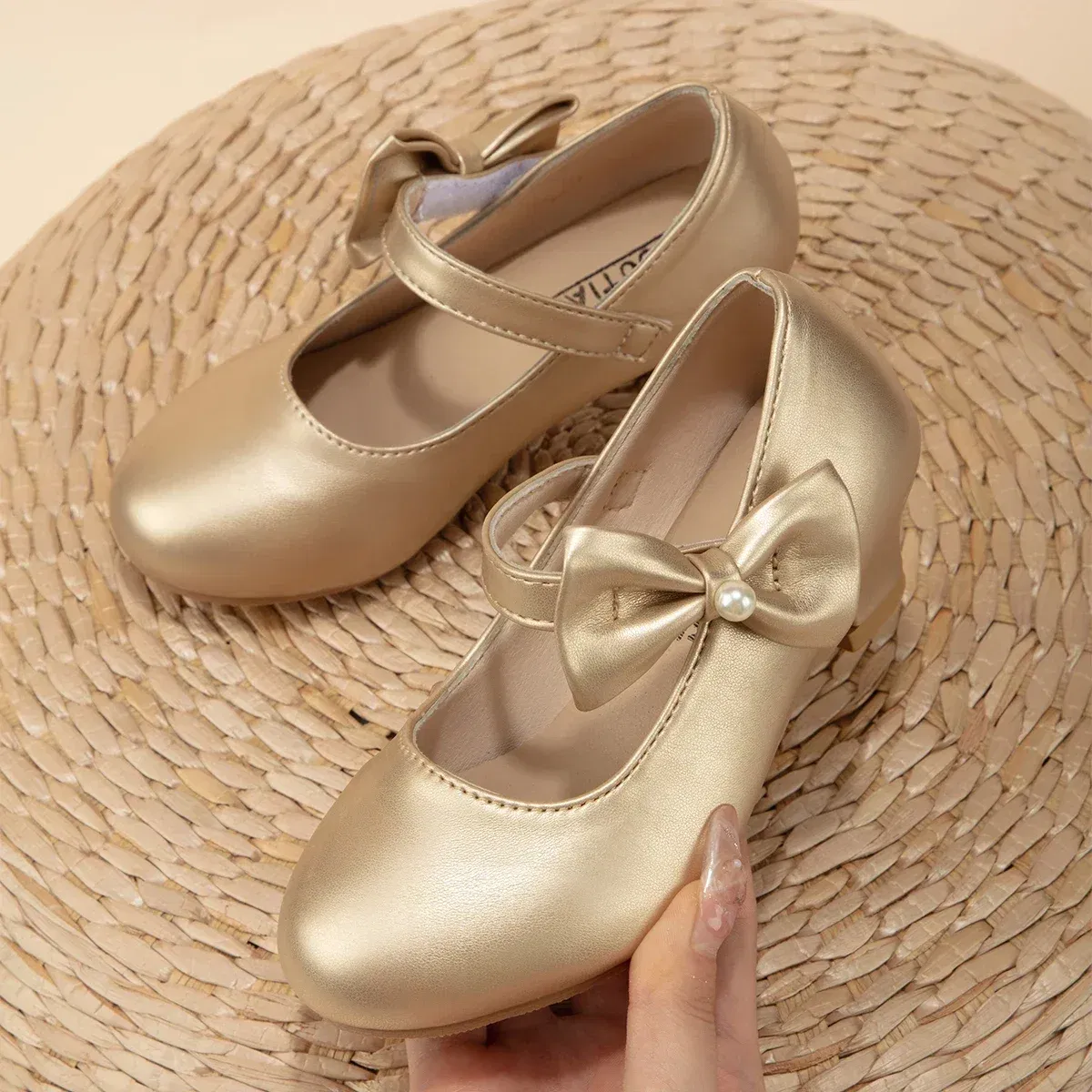 Shoe Size: 27, Color: WHITE - Children's Bowknot Wedding Party Princess Shoes Big Kids White Gold Dance Dress Shoes Small Square Heel Children's Shoes