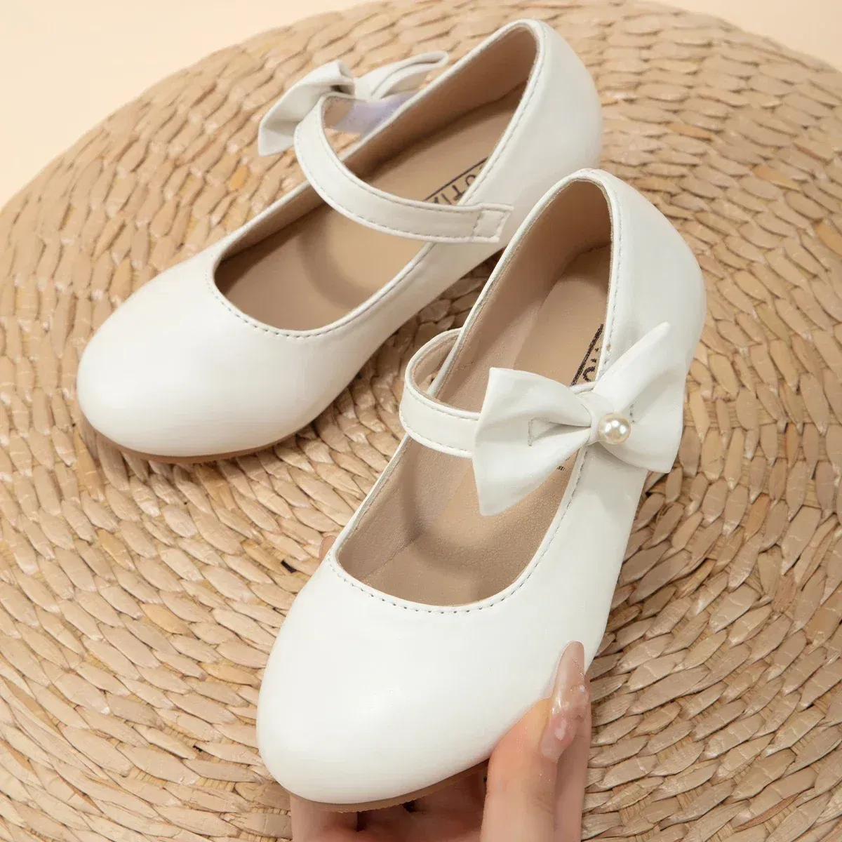 Shoe Size: 30, Color: WHITE - Children's Bowknot Wedding Party Princess Shoes Big Kids White Gold Dance Dress Shoes Small Square Heel Children's Shoes