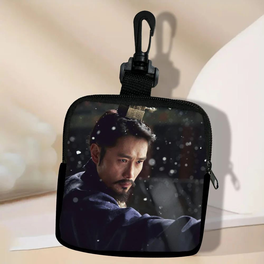 Color: MULTI - Lee Byung Hun Women Coin Purse Card Key Mini Purses Pouch Small Zipper Coin Purse Card Holder Wallet Bag 3.3