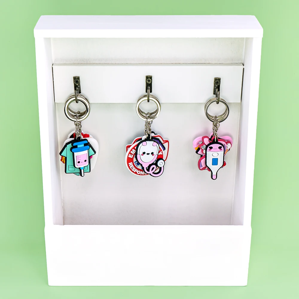 Color: Gold - 1PCS PVC Rubber Hot Keychain for nurses New Design Medicine Style Heart & Brain Car Key Pendant Cute Bag Ornament Gift