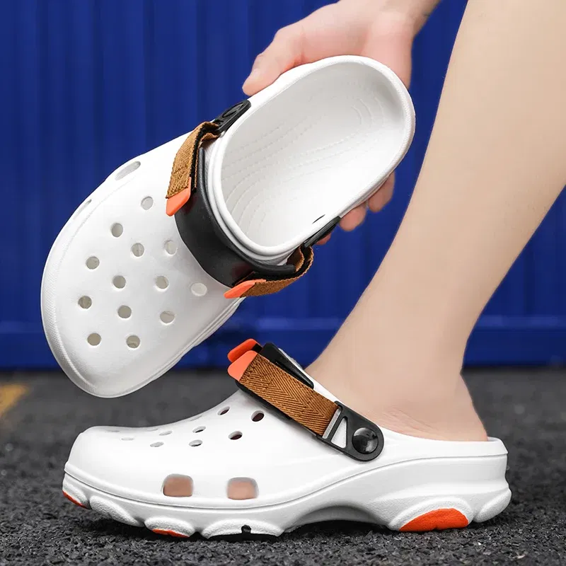 Color: NUDE, Shoe Size: 44 - Summer Men's and Women's Leisure Breathable Garden Shoes, Couples Outdoor Beach Baotou Cool Drag Hole Shoes