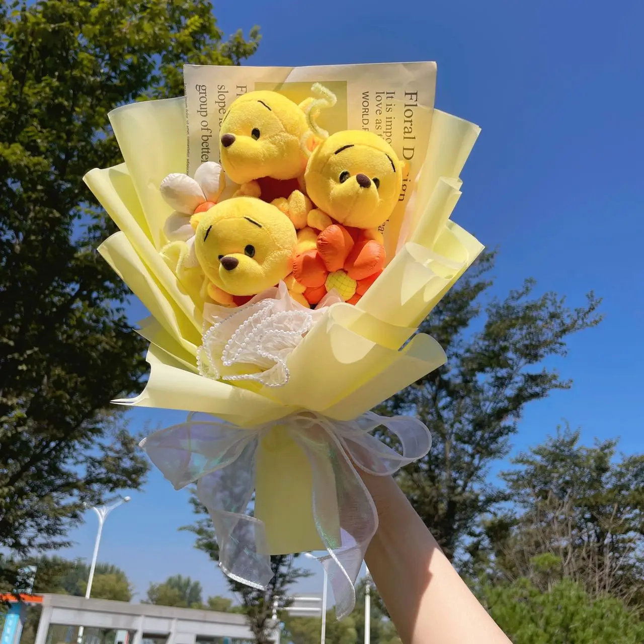 Color: DEEP BLUE - Cartoon Winnie the Pooh Plush Doll Toy Handmade Flower Bouquet Wedding Valentine's Day Christmas Graduation Gifts