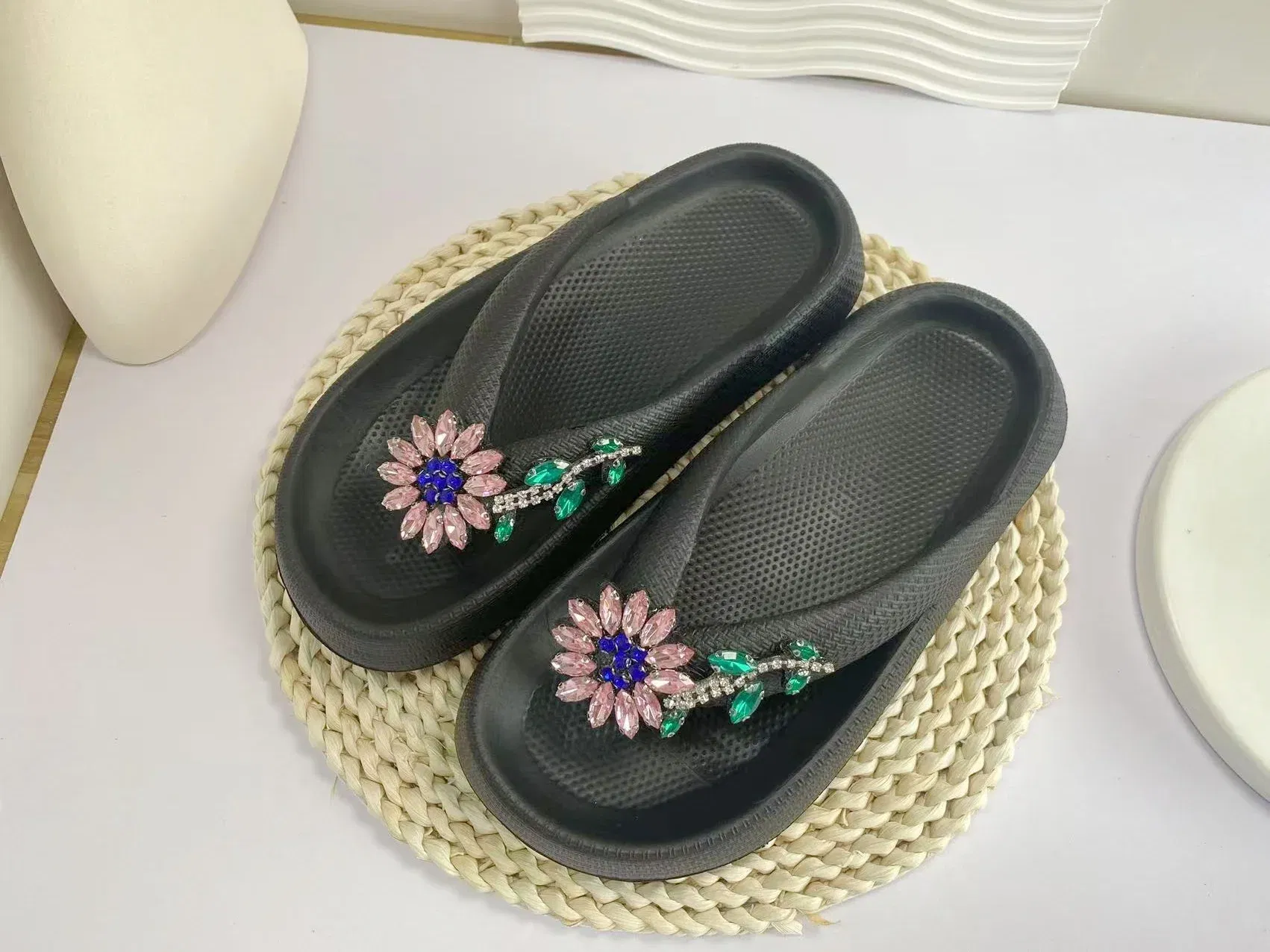 Color: MINT GREEN, Shoe Size: 38-39 - Summer Multi Color Women's Flip Flops Fashionable Metallic Teddy Bear Bow Slide Sandal Beach Vacation Home Versatile Footwear