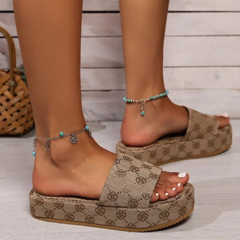 Color: Khaki, Shoe Size: 41 - New Summer Women's Classic Thick Sole Anti Slip Sandals, Daily Comfortable Embroidered Shallow Mouth Vacation Party Beach Miter