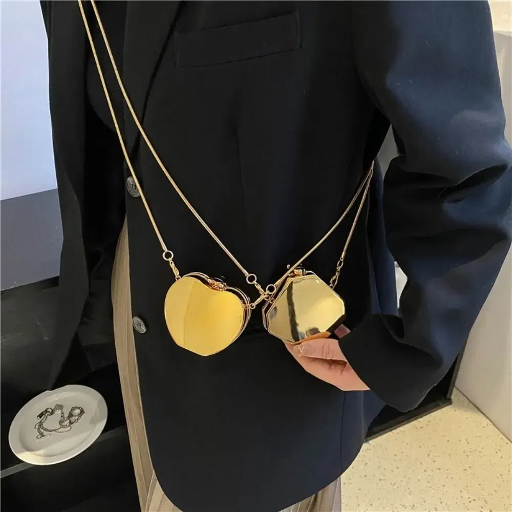 Color: Beige - New Shoulder Bag Women's Chain Mini Small Square Totes Bag Designer Luxury Messenger Bag Ladies Crossbody Bags Shoulder Bag