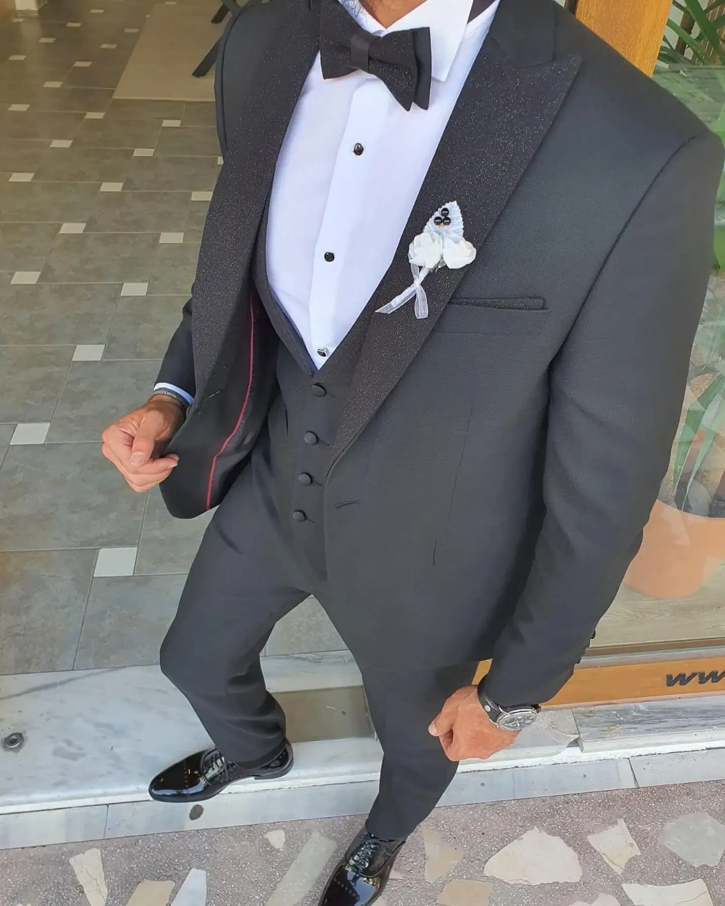 Color: Dark Grey, Size: 4XL, Ships From: CHINA - 3 Pieces New White Men's Suit 2022 Peak Lapel Slim Fit Casual Tuxedos Groom Tailor Made Terno Masculino (Blazer+Pants+Vest)