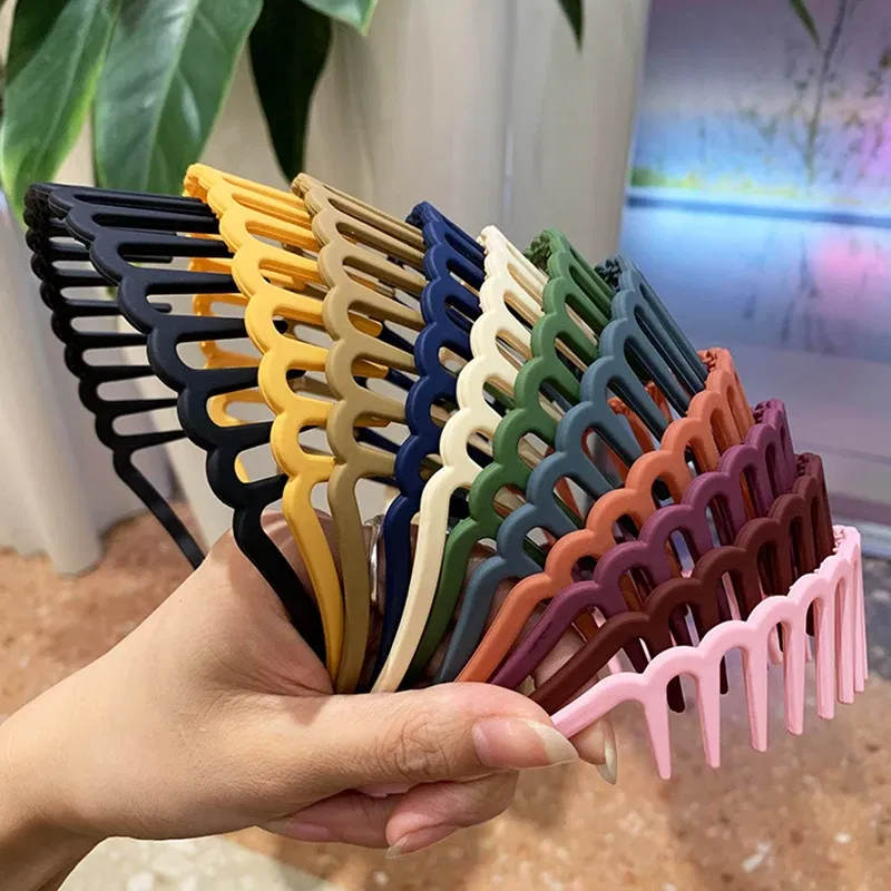 Color: Pink - Resin Hair Comb Hairbands Hair Accessories Matte Hair Hoop with Teeth Non-slip Head Hoop Frosted Makeup Dressing Thin Headband