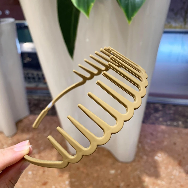 Color: Pink - Resin Hair Comb Hairbands Hair Accessories Matte Hair Hoop with Teeth Non-slip Head Hoop Frosted Makeup Dressing Thin Headband