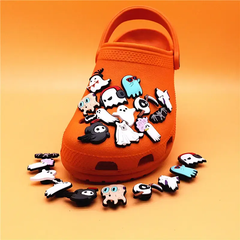 Color: Green, Ships From: CHINA - 1pcs Funny Cute Ghosts Shoes Charms Jeans Magic Shoe Badges Buckle Lovely Death Shoe Upper Clip Decorations Kids Gifts Wholesale