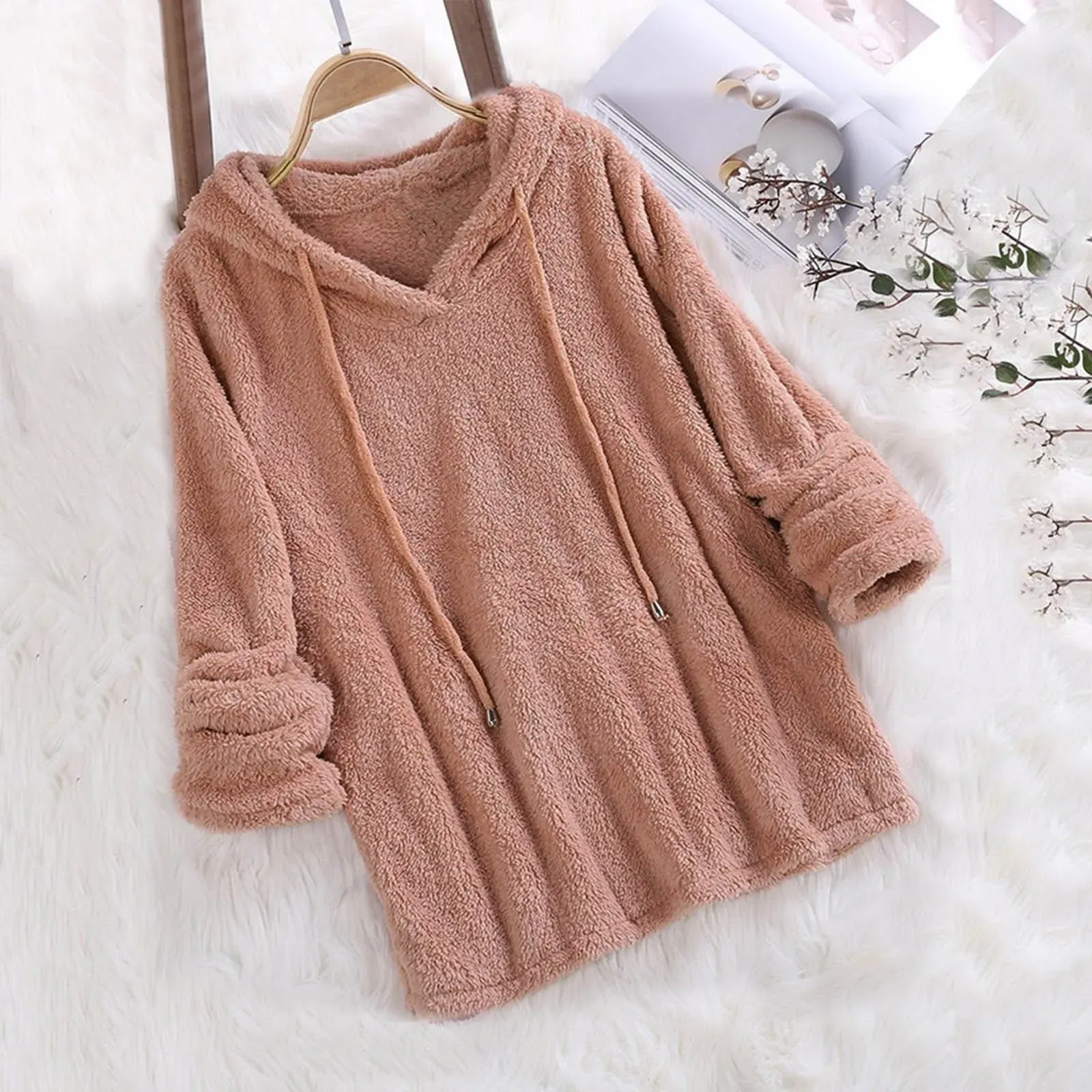 Color: WHITE, Size: XL, Ships From: CN - Women's Winter Casual Solid Color Plush Hooded Long Sleeve Pullover Thick Warm Fluffy Sweatshirts Blouse Oversized Loose Tops