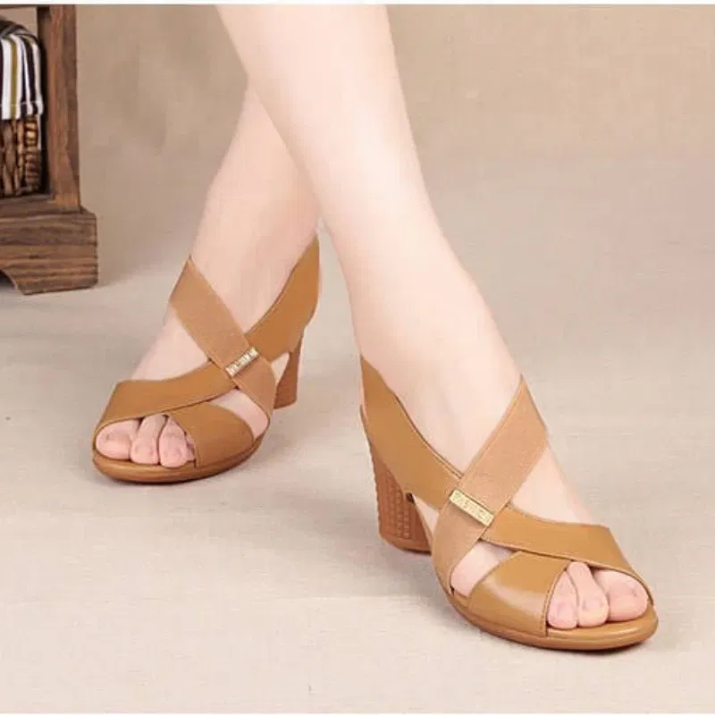 Color: black, Shoe Size: 39 - New Mid-heel Sandals Women Summer Shoes Comfortable High Heels Thick Heel Peep Toe Non-slip Soft Bottom Mother Shoes Slip-On