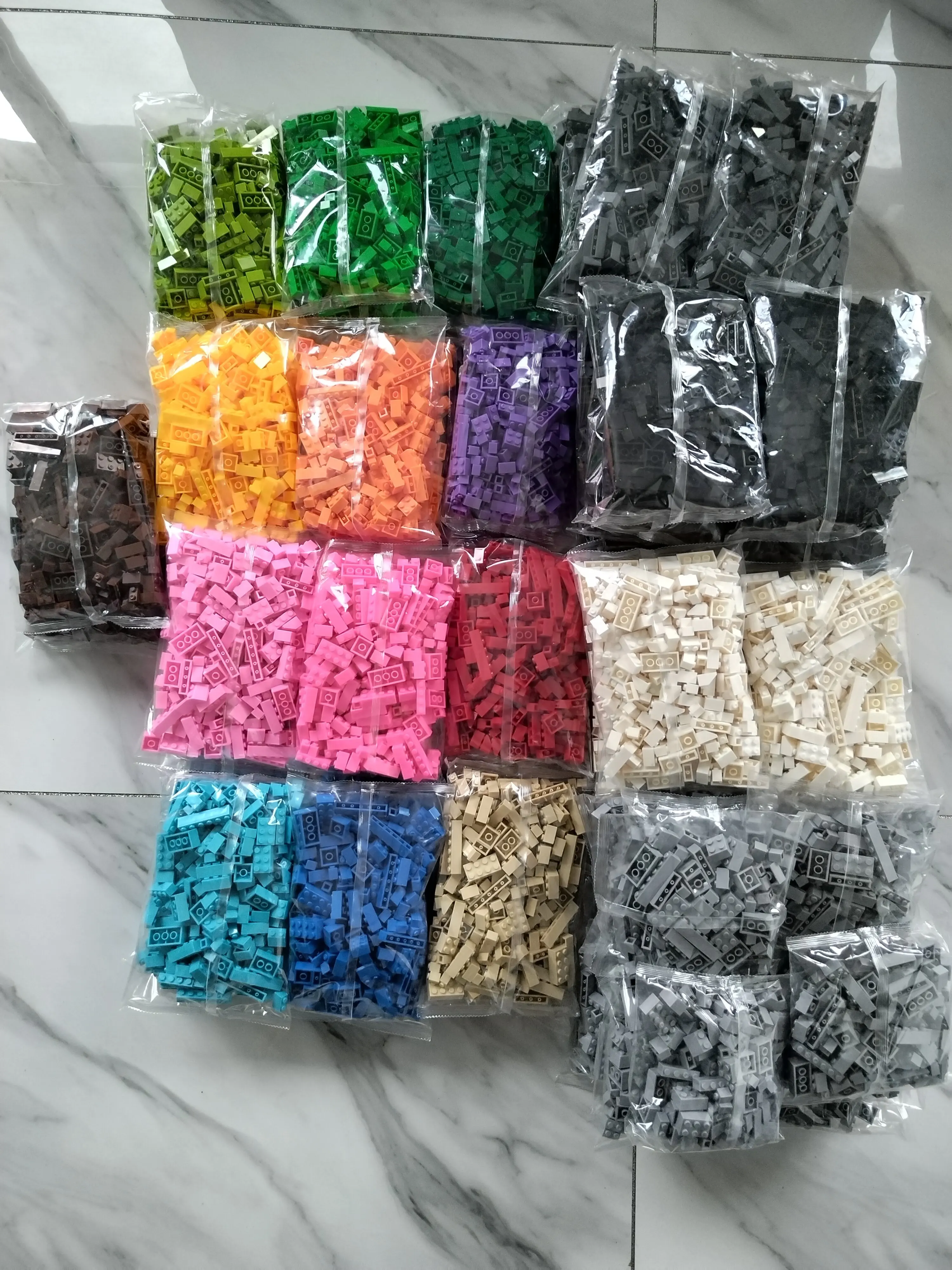 Color: light green - Bulk Building Blocks Large bricks 17 Single colour 260g Free assembly Compatible LEGO Children's educational creative toys DIY