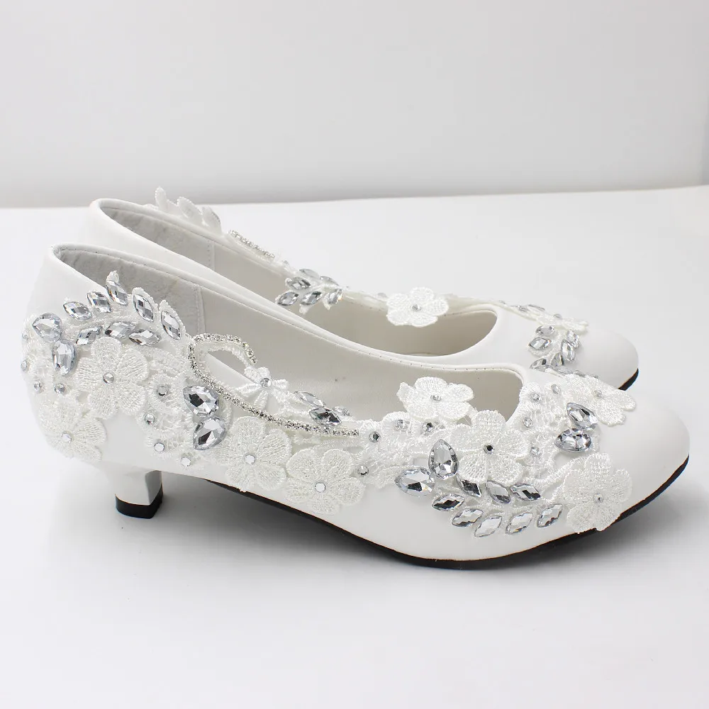 Color: WHITE, Shoe Size: 38, Ships From: CHINA - 【Xingchenmao?‘Low heel large size bridal shoes White large size soft top women's shoes handmade lace simple single shoes BH0710