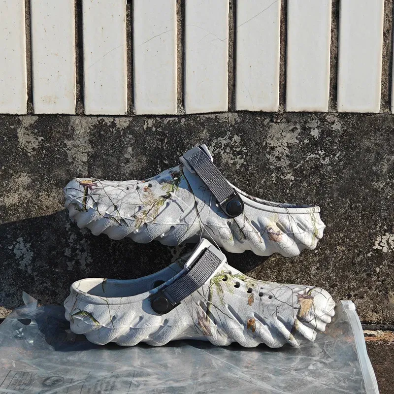 Color: Khaki, Shoe Size: 45 - Fashion Garden Shoes Men's Clogs Slippers Sandal Flat Camouflage Sandals Male Sneakers Outdoor Flip Flops Home Clogs