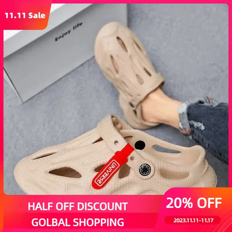 Color: WHITE, Shoe Size: 43 - Summer Men's Clogs Sandals Lightweight Breathable Anti-slip Beach Slippers Men Outdoor Slippers Clogs Anti-slip Beach Slippers