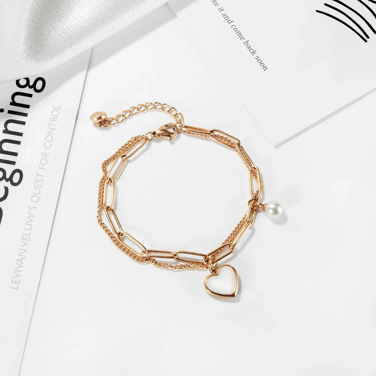 Peach Heart Pearl Bracelet