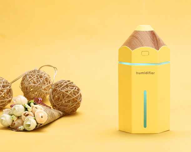 Mini Pencil Luminous Humidifier