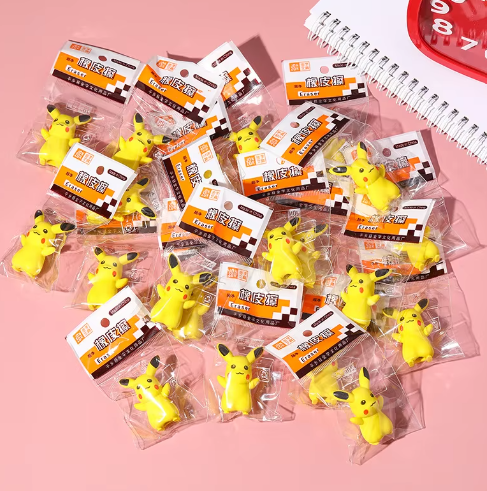 10Pcs Pokemon Pikachu Fashion