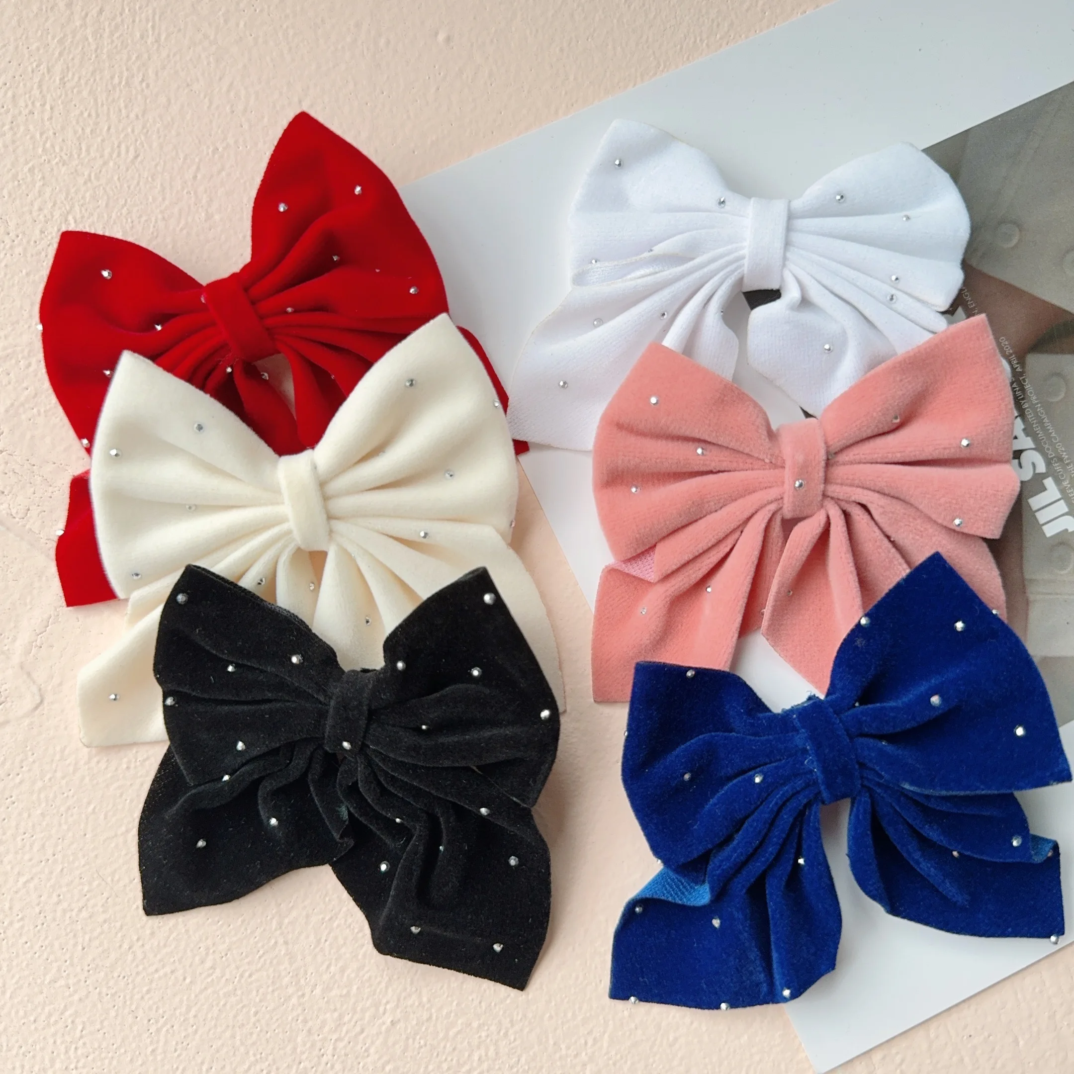Color: Silver - 2Pcs Starry Dots Red Velvet Bow Hair Pins Hair Clips Kids Girls Fashion Christmas Barrettes Ponytail Holder Headwear Accessories