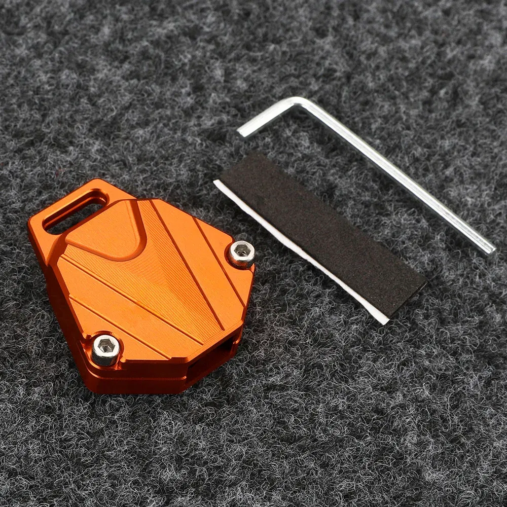 Color: black - CNC Key Cover Cap Keys Case Shell FOR K-T-M Duke 125 200 250 390 690 990 DUKE390 DUKE250 DUKE200 DUKE690 DUKE990 RC 125 200 390