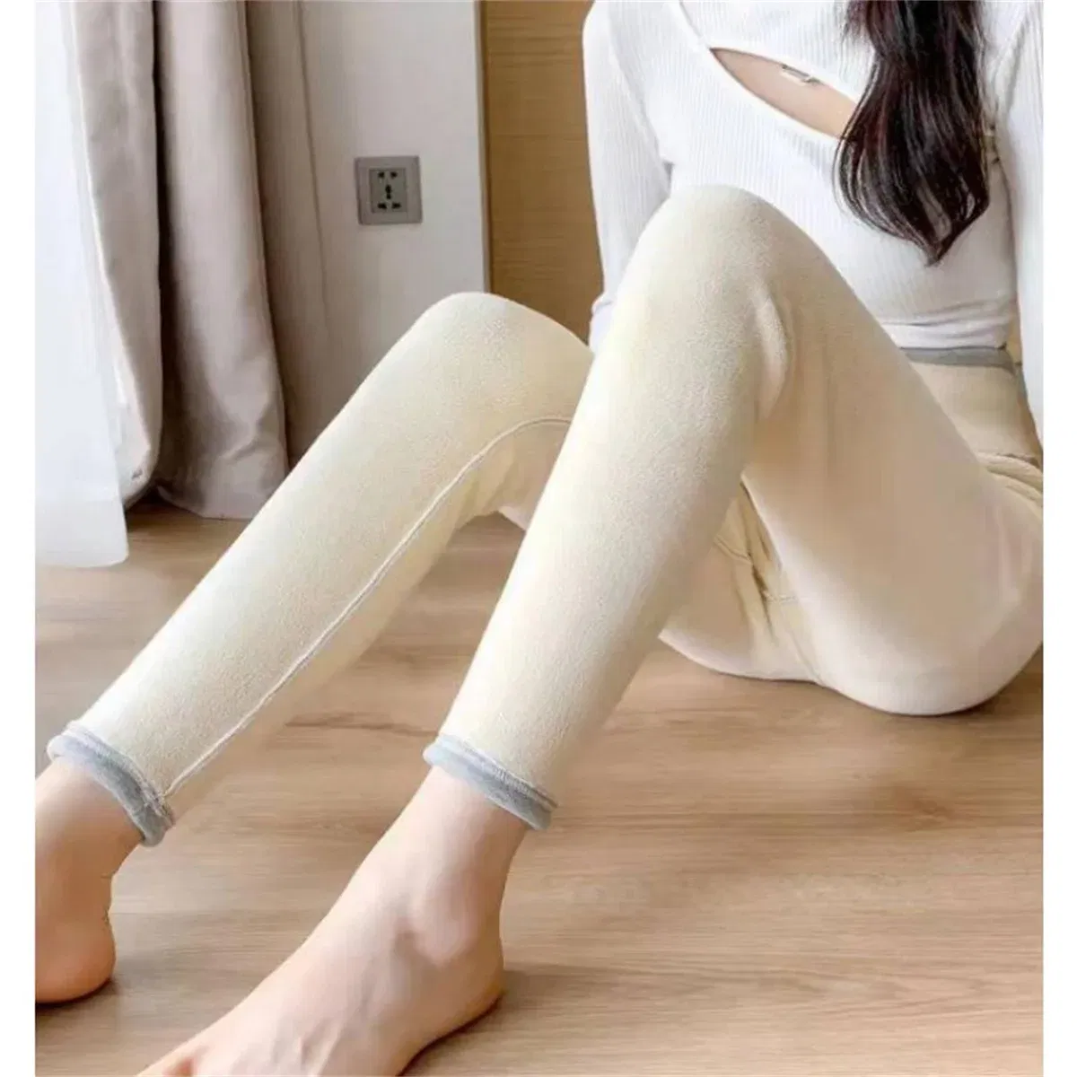 Color: Beige, Size: M - Winter Women Leggings Solid Warm Leggings Thicken Lambwool Hight Waist Fleece Keep Butt Lift High Stretchy Walking Pants Pocket