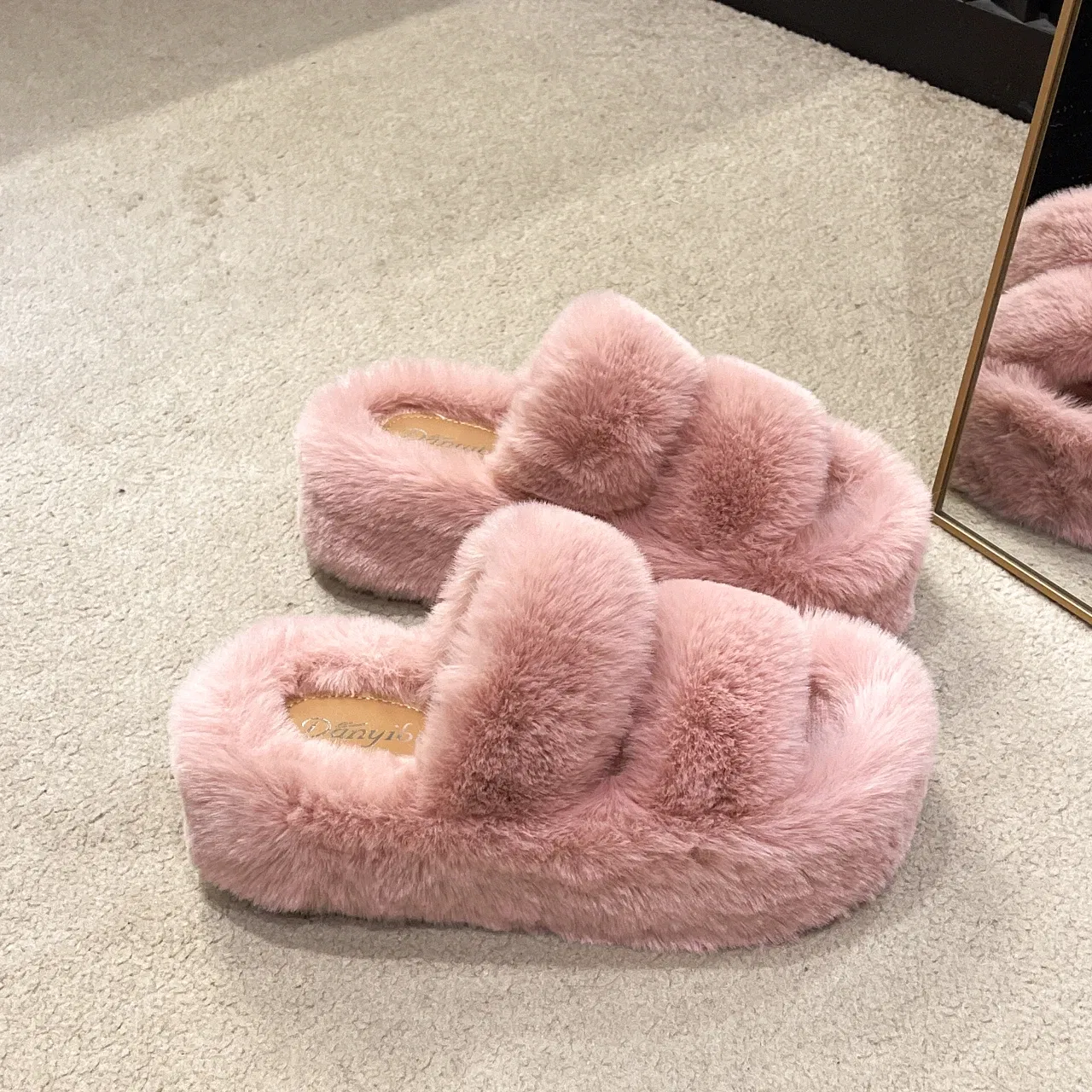 Color: Pink, Shoe Size: 37 - New Winter Open Toe Slipper Fur Thick Sole Flats Heel Ladies Casual Slip On Bedroom Shoes Soft Outdoor Fashion Fur Slippers