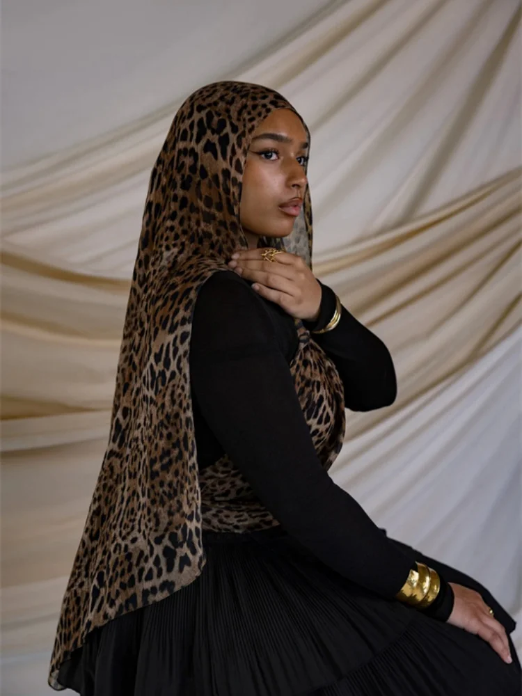 Color: Blue - 1Pcs Ramadan Hijab Leopard Print Women Bohemian Watercolor Soft Muslim Hijabs Floral Breathable Shawl Wrap Scarf Headscarf Warm