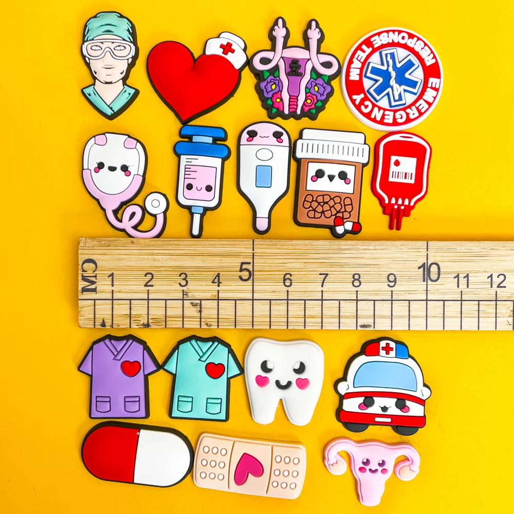 Color: camel - 1pcs Medical Clog Accessories Stethoscope Syringe Gibit Shoe Charm Clog Pins Teeth Uterus Nurse Clips Jeans Girl Women Gift