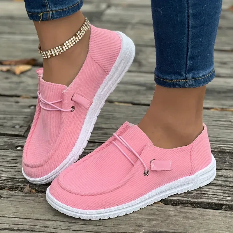 Fashionable Solid Color Skate-Inspired Slip-On Sneakers