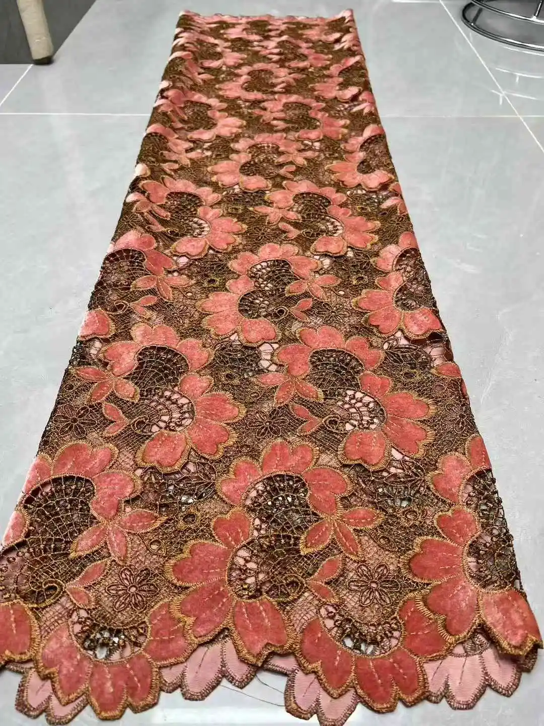 Color: Beige, Width: 120cm, Length: 5 yards - 2026 Purple African Nigerian Velvet Lace Fabric High-Quality Embroidery for Wedding Party Sewing SHXI