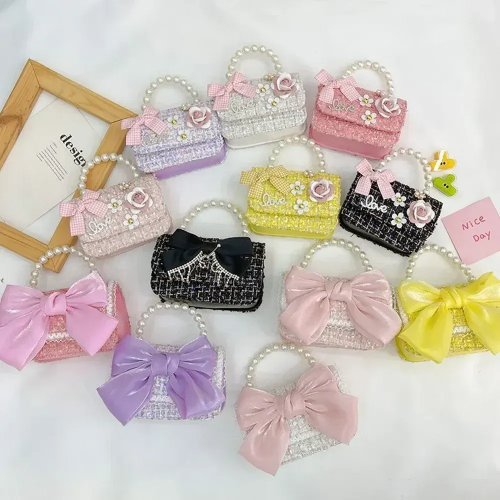 Color: Beige - New Children's Fashion Little Fragrant Wind Elsa Princess Bag Little Girl Pearl Handheld Crossbody Bag Net  Red envelope