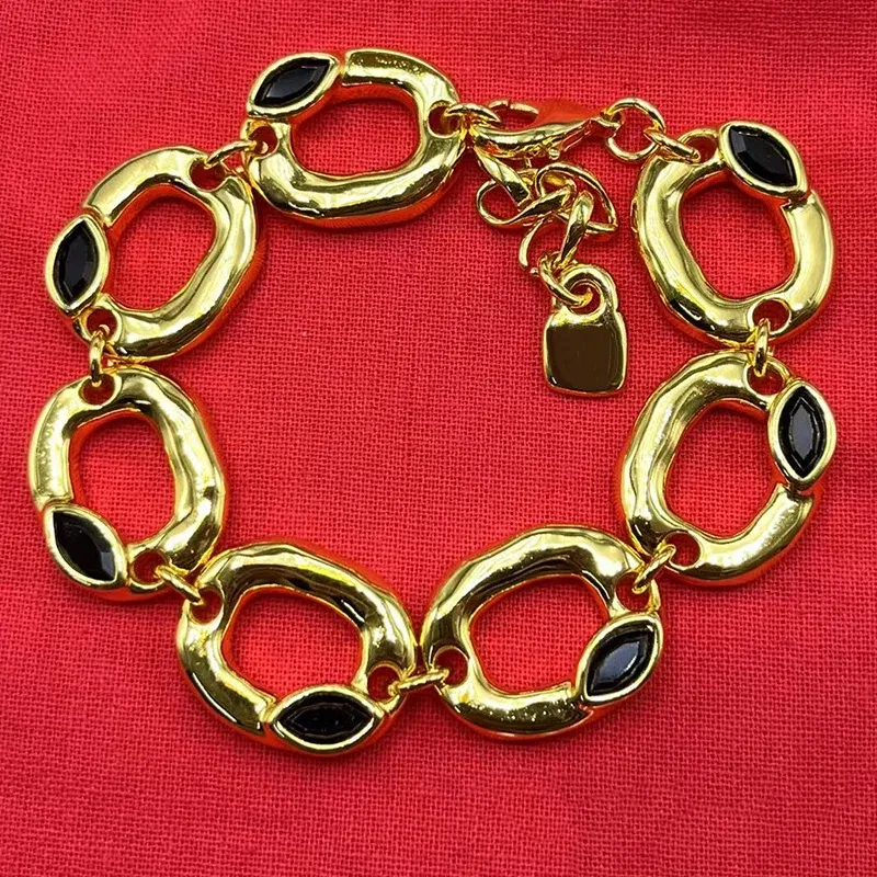 Metal Color: Gold-color - gift of New Hot Spanish jewelry lightweight luxury jewelry bracelet ladies party exquisite accessories high-quality gifts